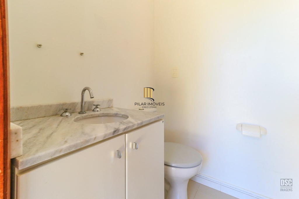 Casa de Condomínio 3 dormitórios no bairro Serraria