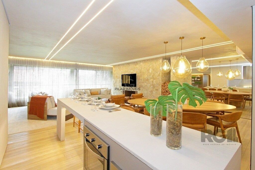 Apartamento 3 dormitórios no bairro Menino Deus