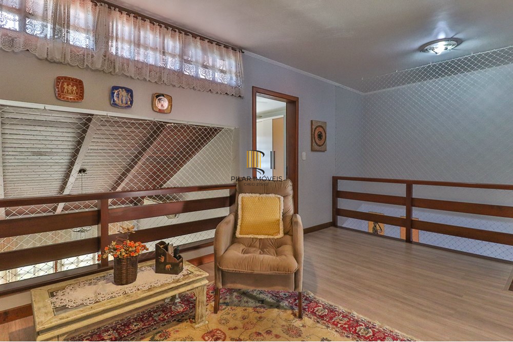 Casa 5 dormitórios no bairro Jardim Lindóia