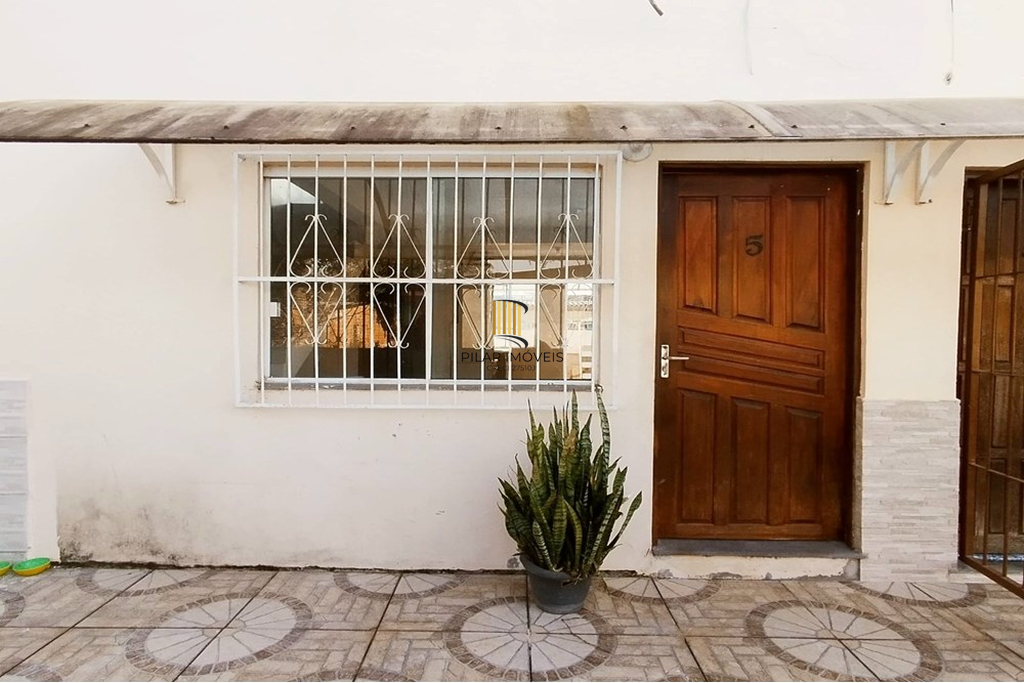 Casa 2 dormitórios no bairro Viamópolis