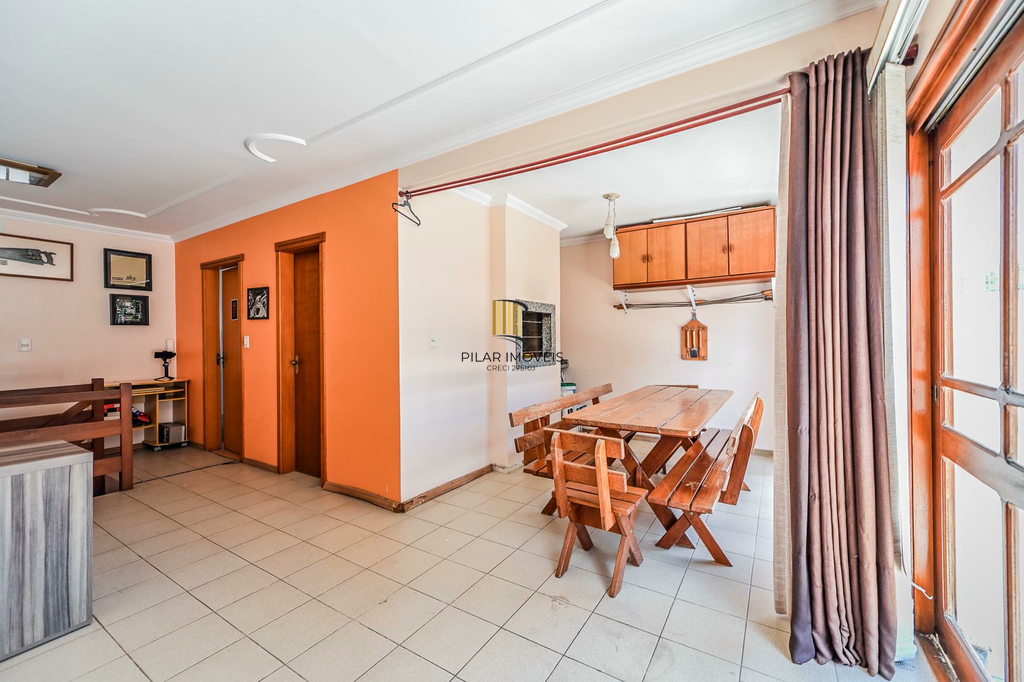 Cobertura 3 dormitórios no bairro Passo da Areia