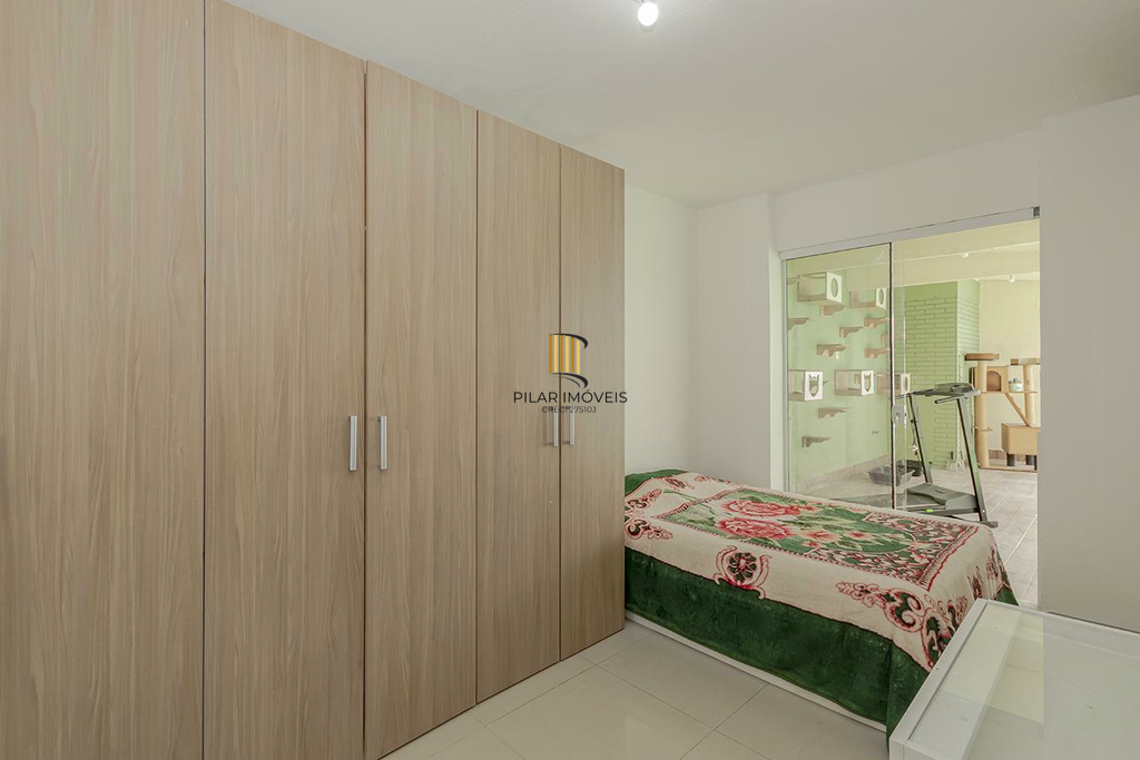 Casa 3 dormitórios no bairro Jardim Sabará