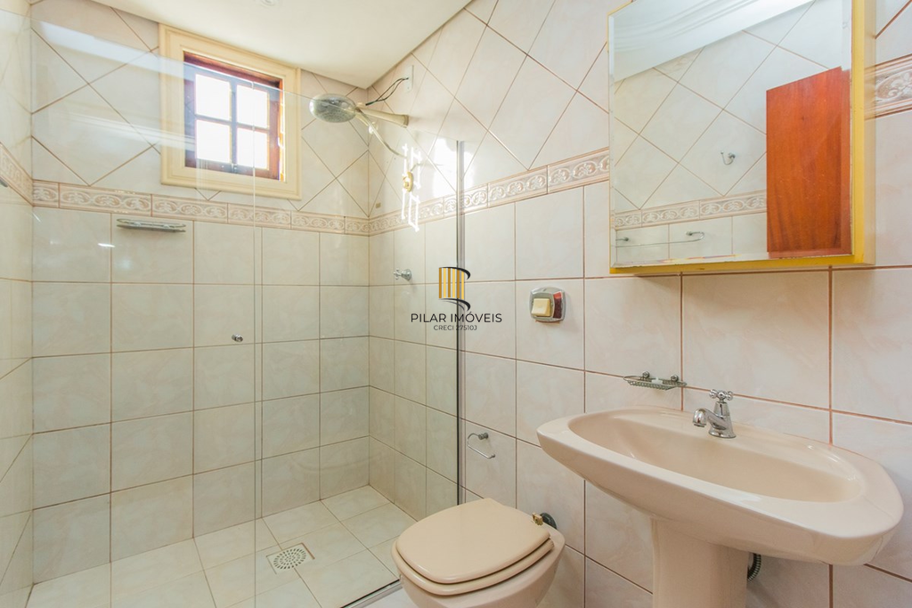 Casa 5 dormitórios no bairro Marechal Rondon