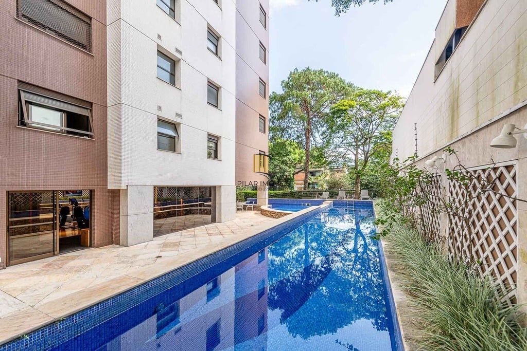Apartamento 4 dormitórios no bairro Bela Vista
