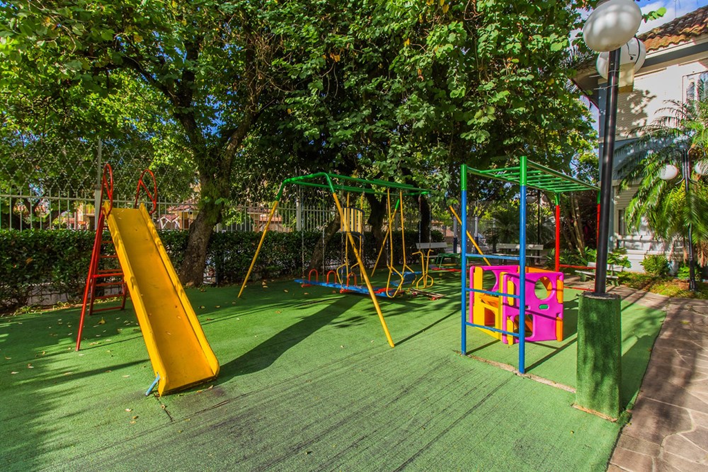 Casa de Condomínio 3 dormitórios no bairro Marechal Rondon