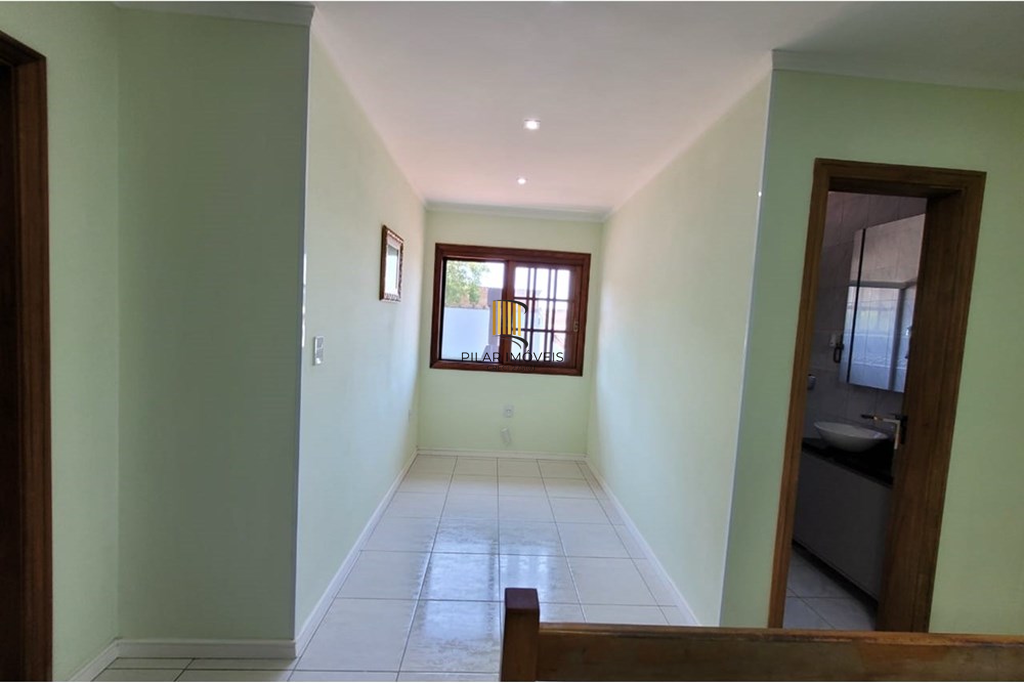 Casa 3 dormitórios no bairro Santa Isabel