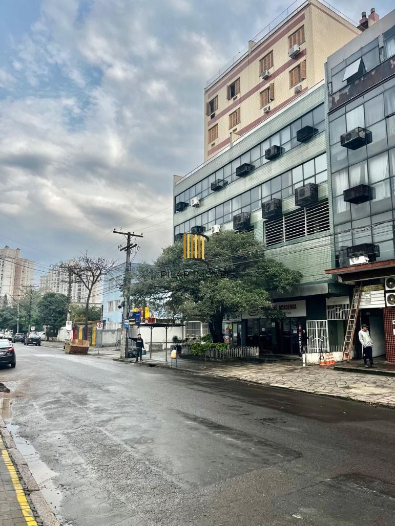 Vende sala comercial de 27 m2
