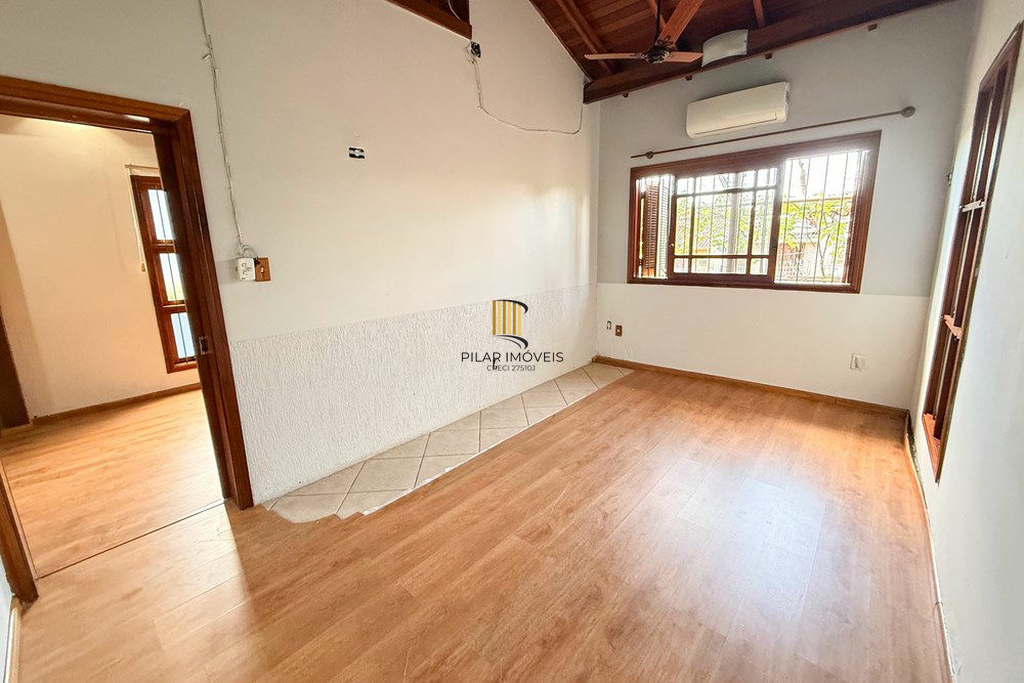 Casa 5 dormitórios no bairro São José