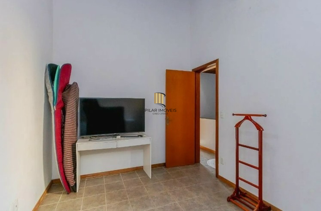 Casa de Condomínio 3 dormitórios no bairro Partenon