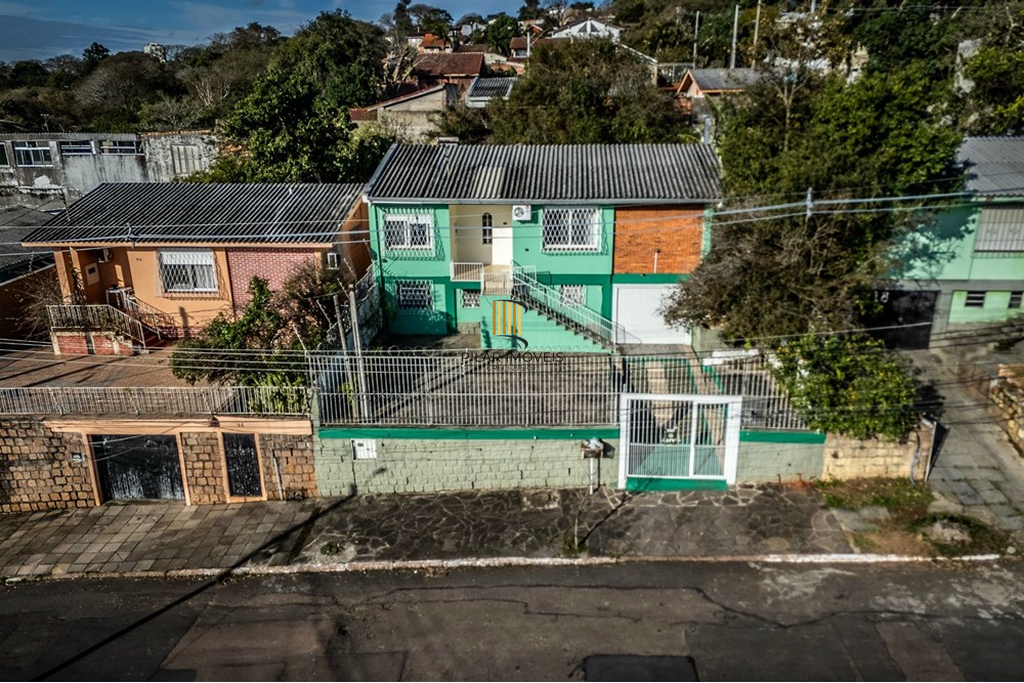 Casa de Condomínio 4 dormitórios no bairro Santa Tereza