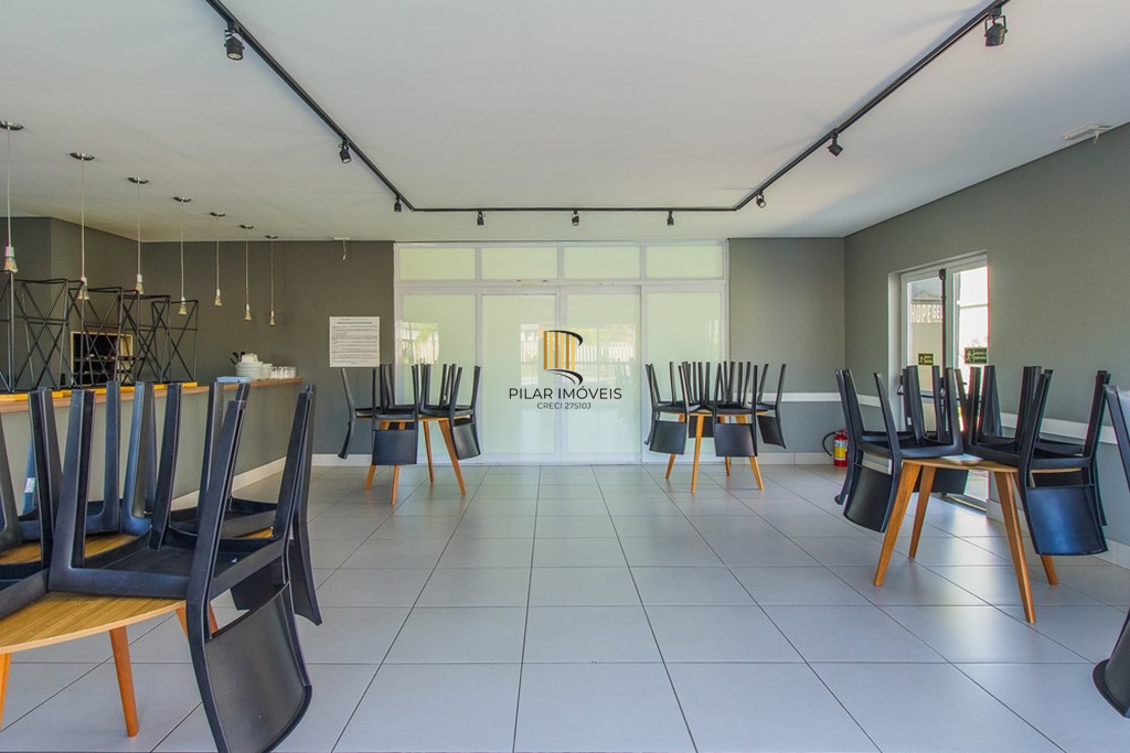 Apartamento 2 dormitórios no bairro Centro