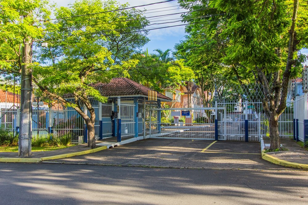 Casa de Condomínio 3 dormitórios no bairro Marechal Rondon