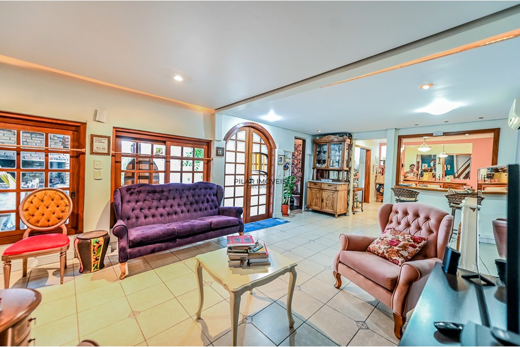 Casa de Condomínio 4 dormitórios no bairro Santa Tereza