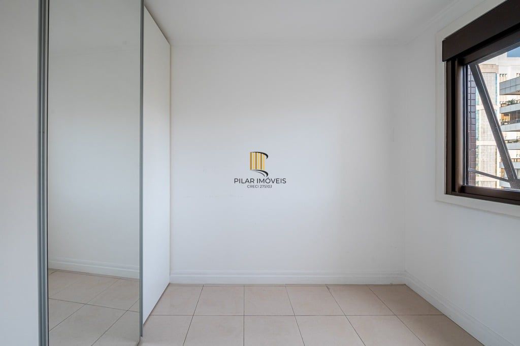 Apartamento 4 dormitórios no bairro Bela Vista