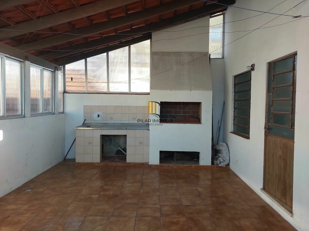 Casa 5 dormitórios no bairro Rio Branco