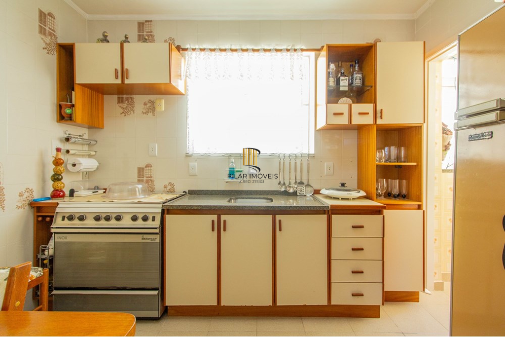 Apartamento 2 dormitórios no bairro Vila Ipiranga