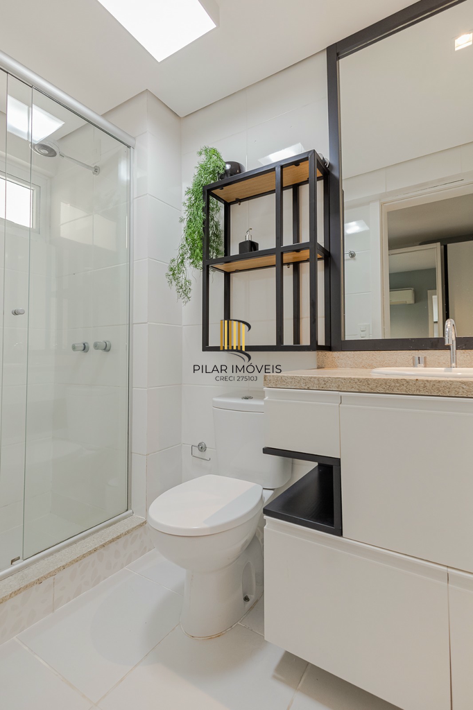 Apartamento 2 dormitórios no bairro Chácara das Pedras