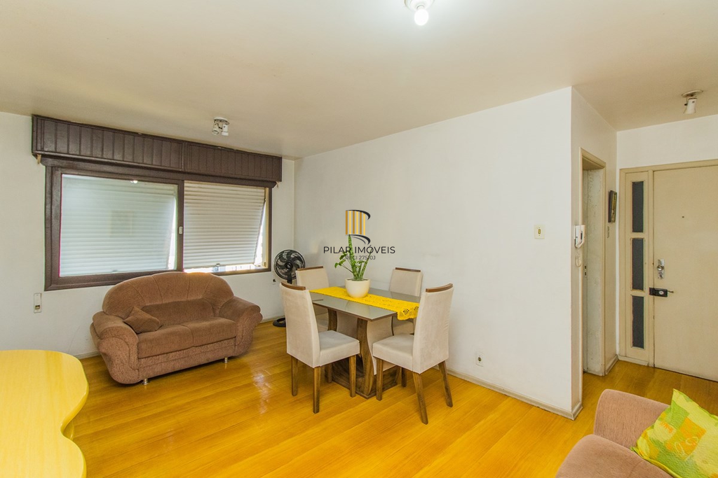 Apartamento 2 dormitórios no bairro Centro