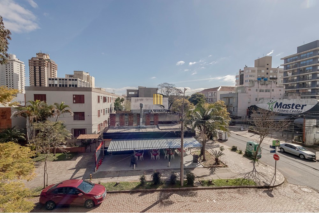 Apartamento 3 dormitórios no bairro Menino Deus