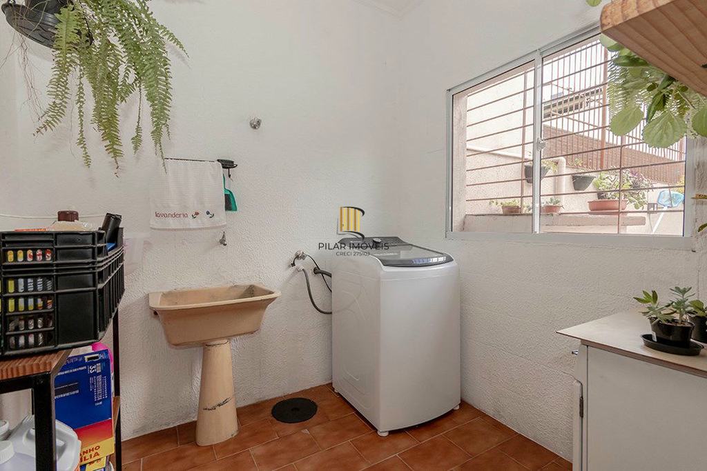 Casa 3 dormitórios no bairro Jardim Planalto