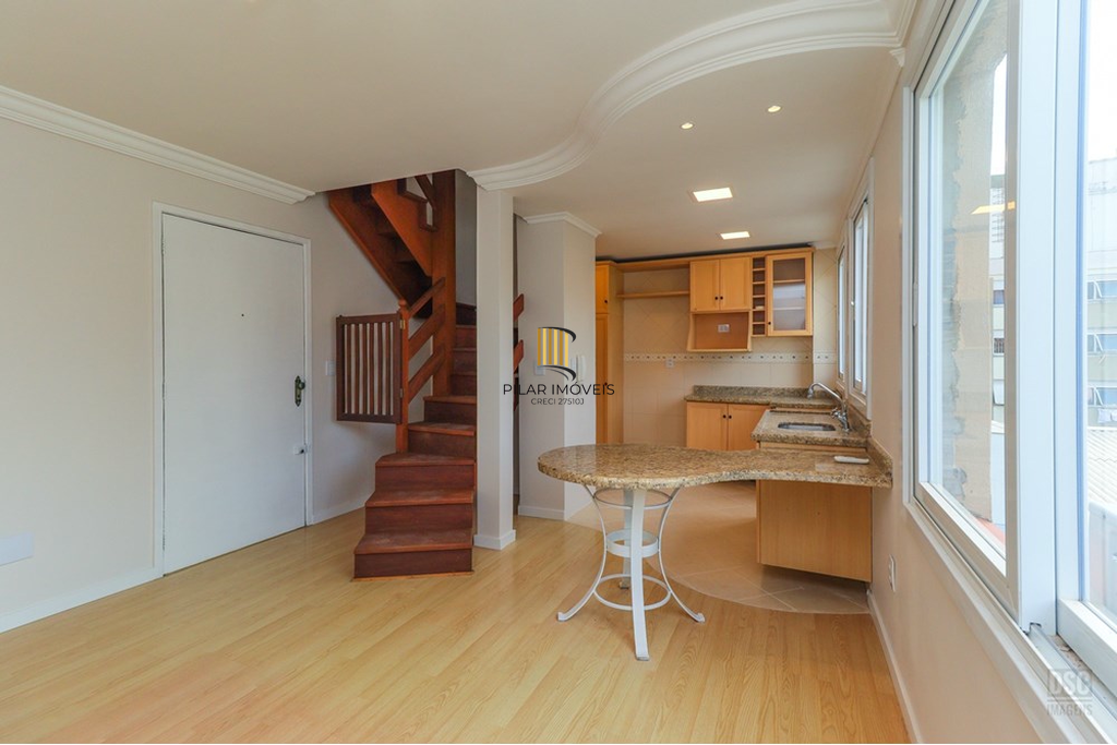 Cobertura 2 dormitórios no bairro Petrópolis