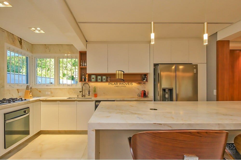 Casa 3 dormitórios no bairro Ipanema