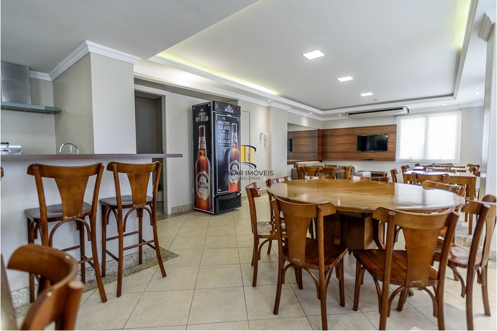 Apartamento 3 dormitórios no bairro Mont Serrat