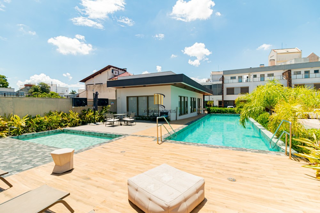 Casa de Condomínio 4 dormitórios no bairro Jardim Itu