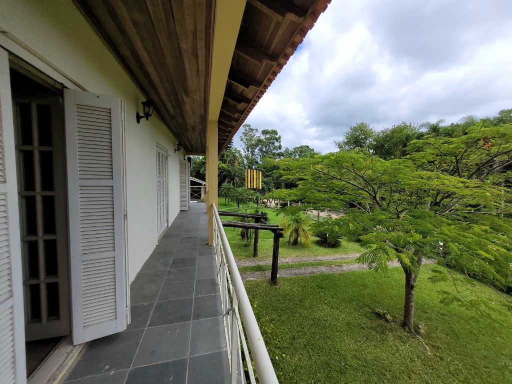 Fazenda no bairro Branquinha