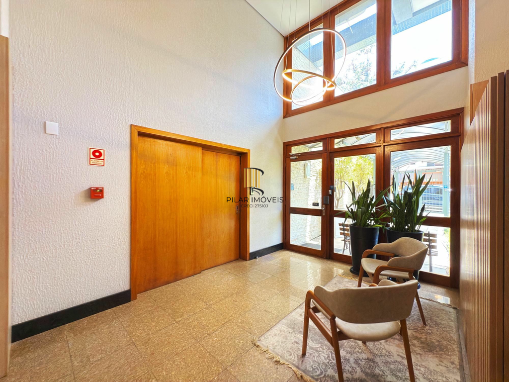 Apartamento 2 dormitórios no bairro Passo da Areia