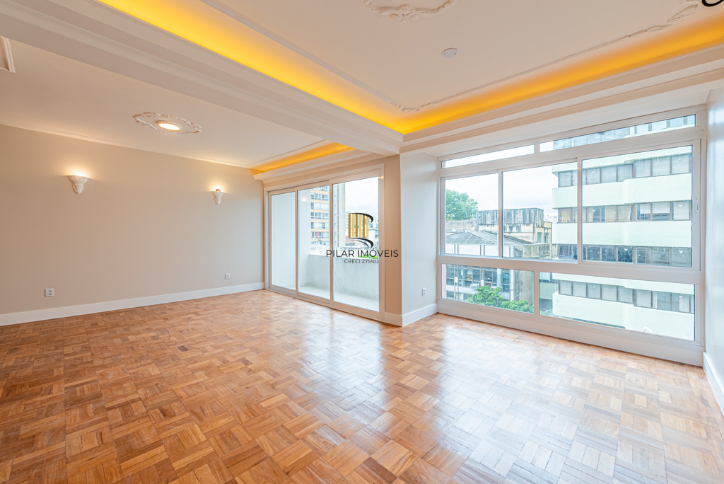 Apartamento 3 dormitórios no bairro Bom Fim
