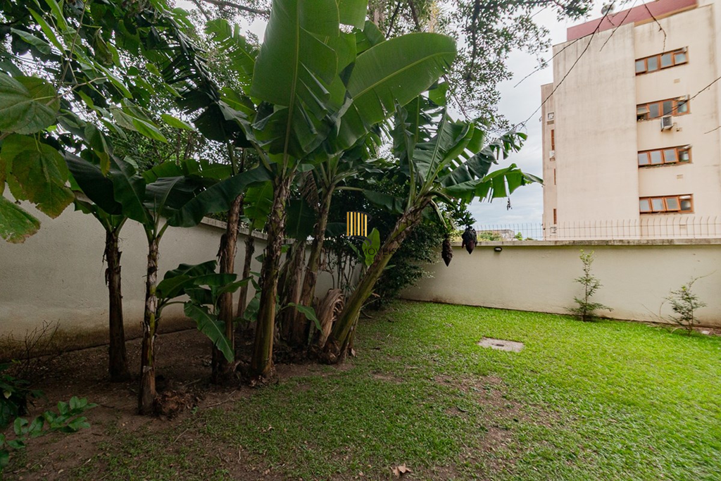 Cobertura 4 dormitórios no bairro Jardim Lindóia