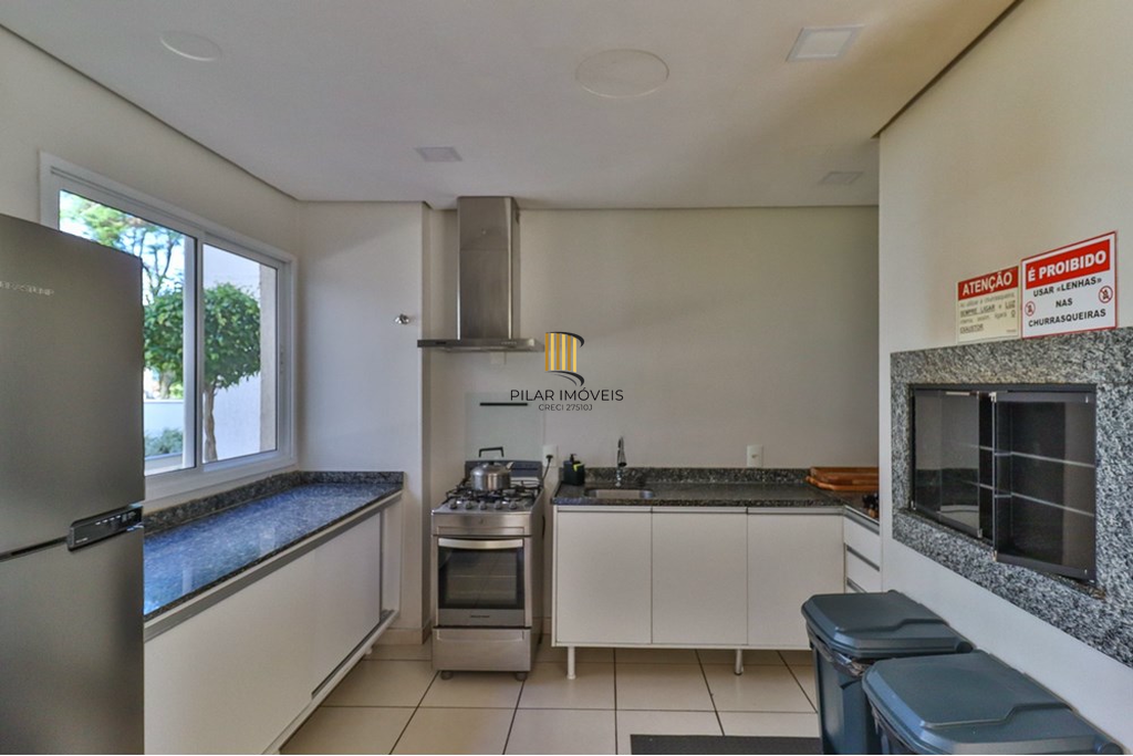 Apartamento 2 dormitórios no bairro Passo da Areia