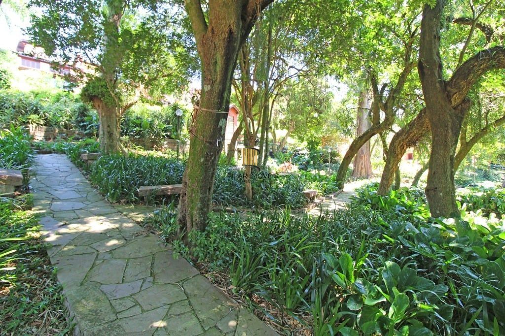 Casa de Condomínio 4 dormitórios no bairro Santa Tereza