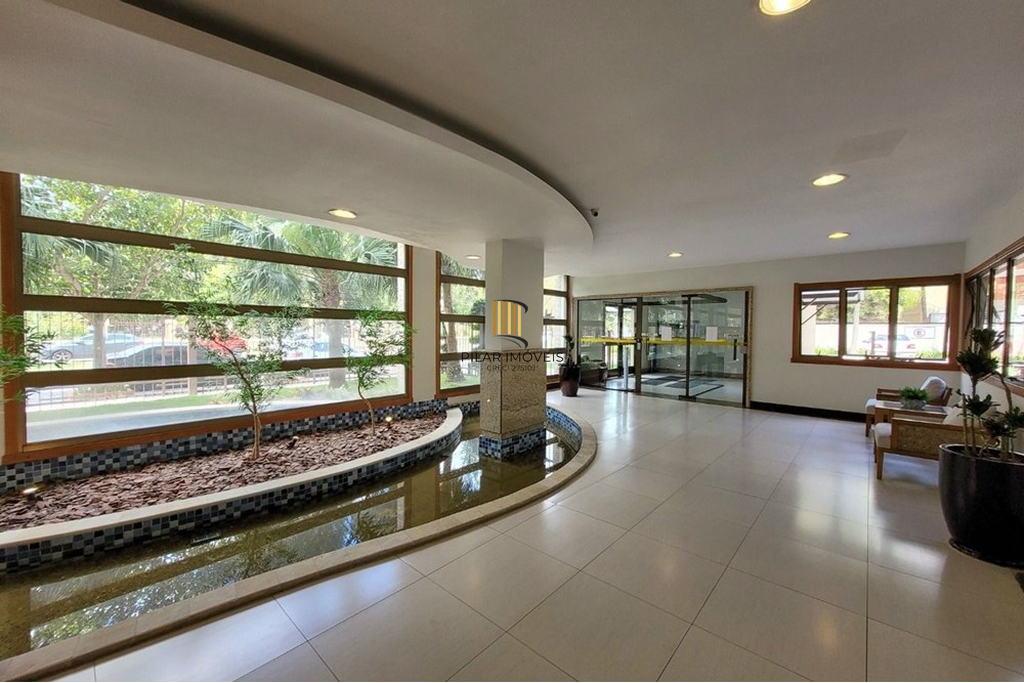 Apartamento 3 dormitórios no bairro Menino Deus