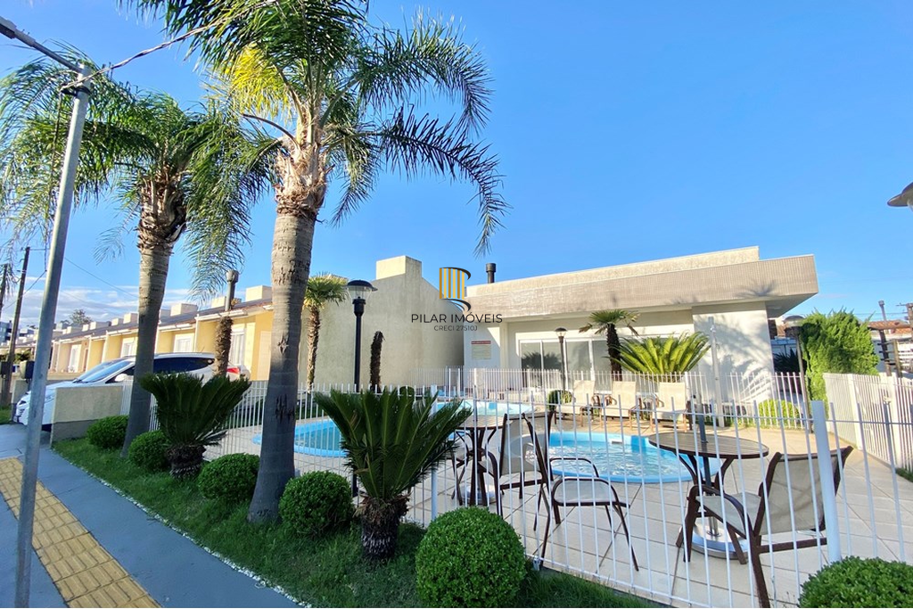 Casa de Condomínio 2 dormitórios no bairro Olaria