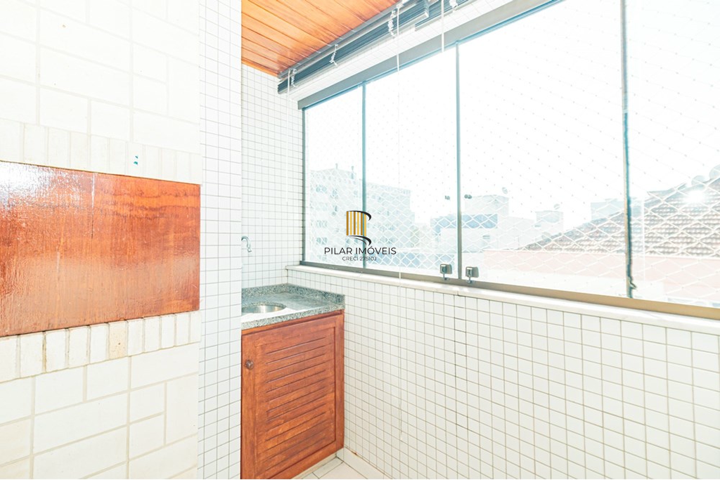 Apartamento 2 dormitórios no bairro Passo da Areia