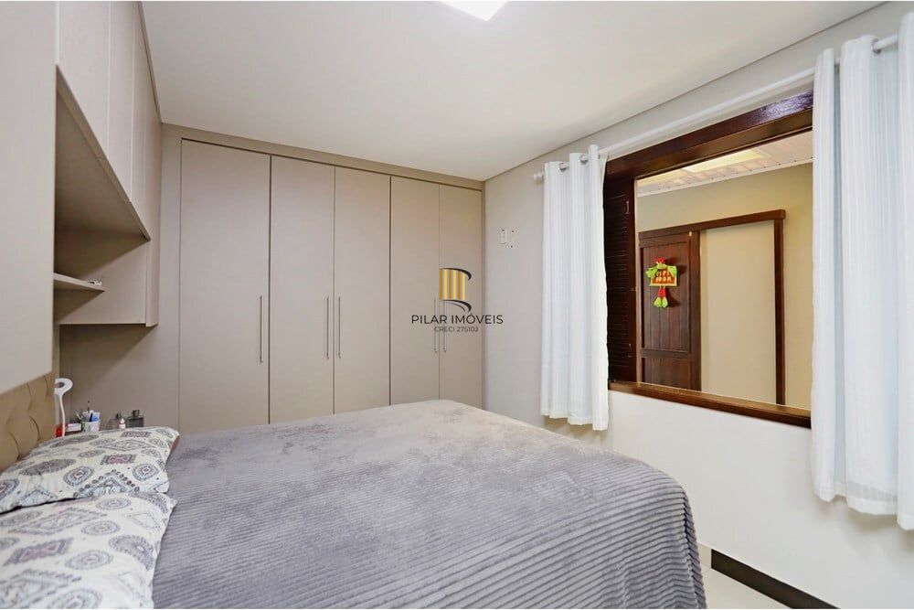 Casa 3 dormitórios no bairro Rubem Berta