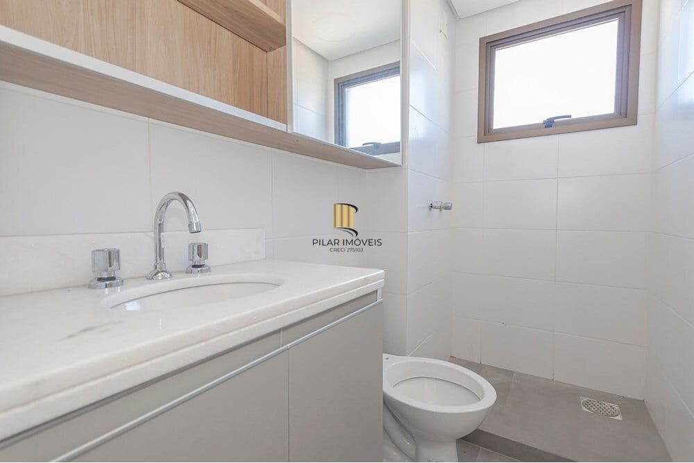 Apartamento 2 dormitórios no bairro Jardim do Salso