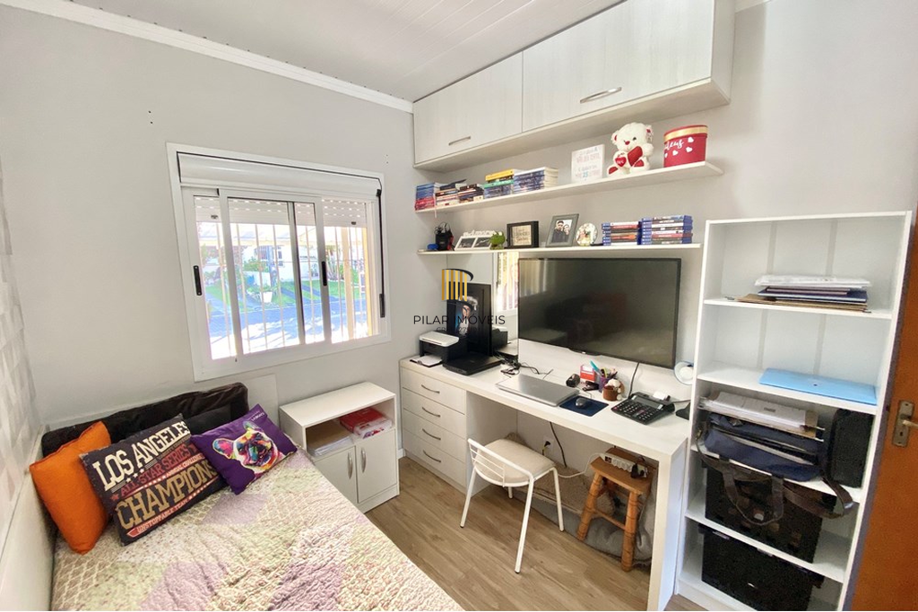 Casa de Condomínio 2 dormitórios no bairro Olaria