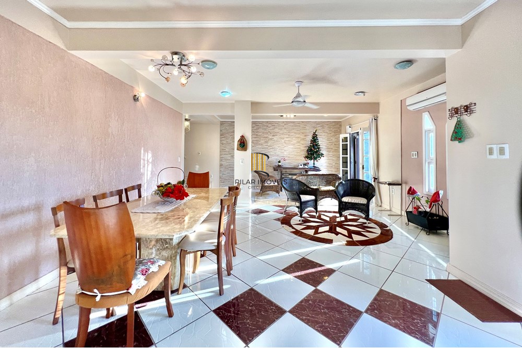 Casa 3 dormitórios no bairro Harmonia