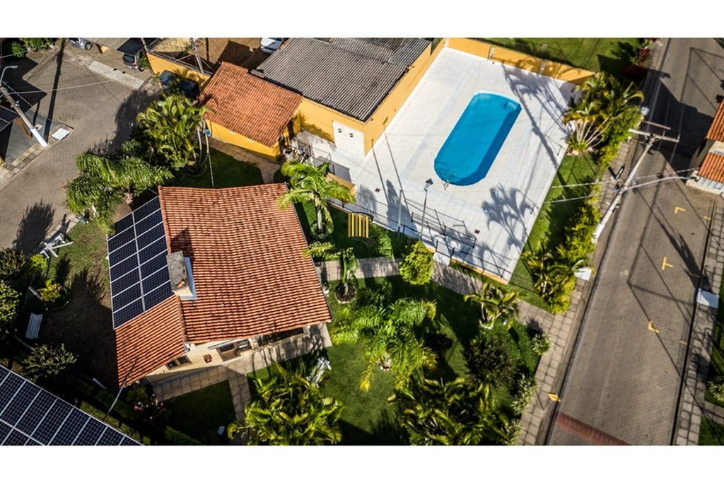 Casa de Condomínio 2 dormitórios no bairro Hípica