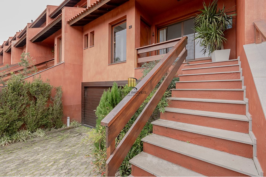 Casa de Condomínio 4 dormitórios no bairro Santa Tereza