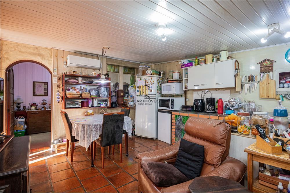 Casa 5 dormitórios no bairro Petrópolis