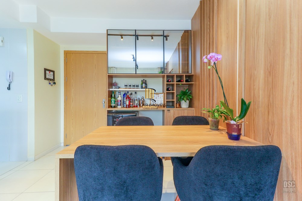 Apartamento 2 dormitórios no bairro Passo da Areia