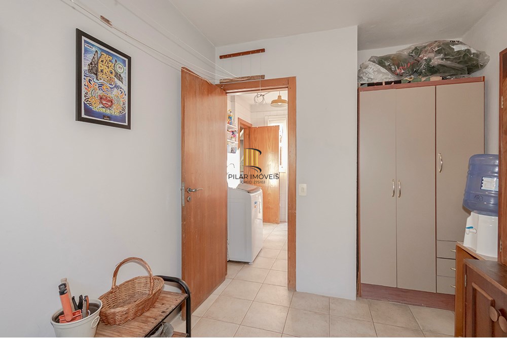 Casa 3 dormitórios no bairro Chácara das Pedras