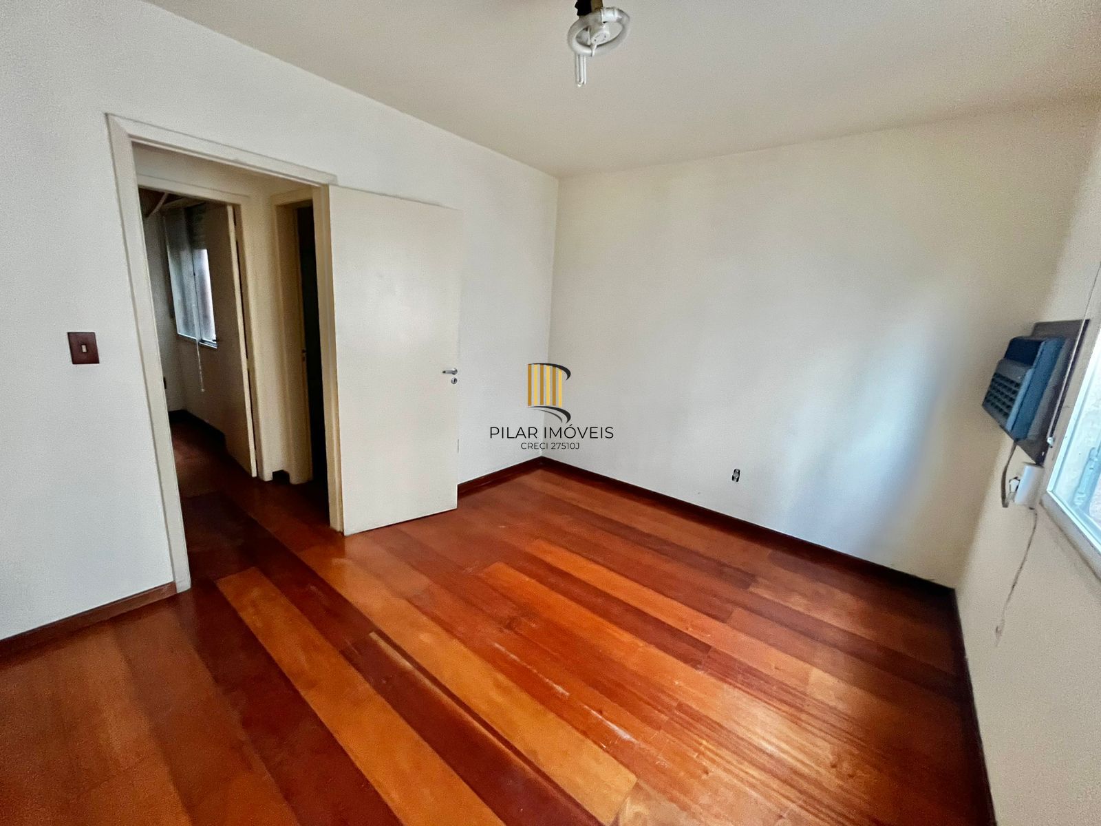 Apartamento 02 dorm, 62 m², 01 vaga de garagem, no bairro Cristo Redentor, PoA