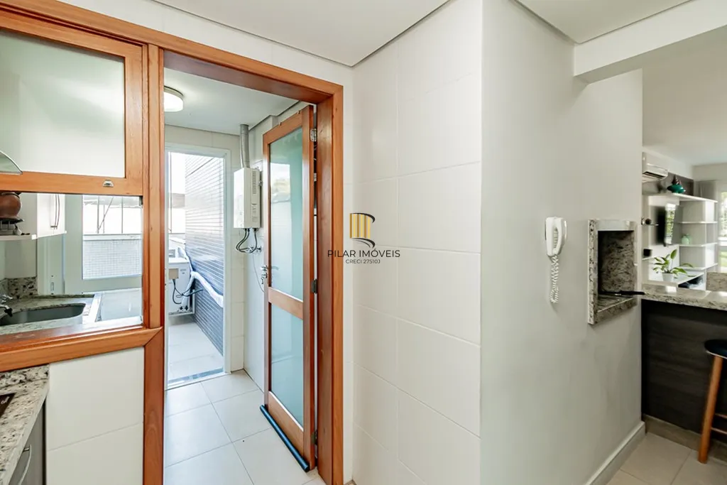 Apartamento 3 dormitórios no bairro Chácara das Pedras