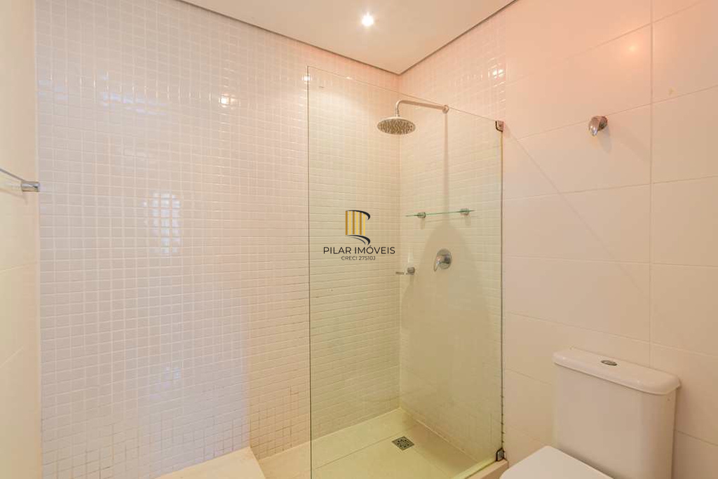 Casa 6 dormitórios no bairro Tristeza