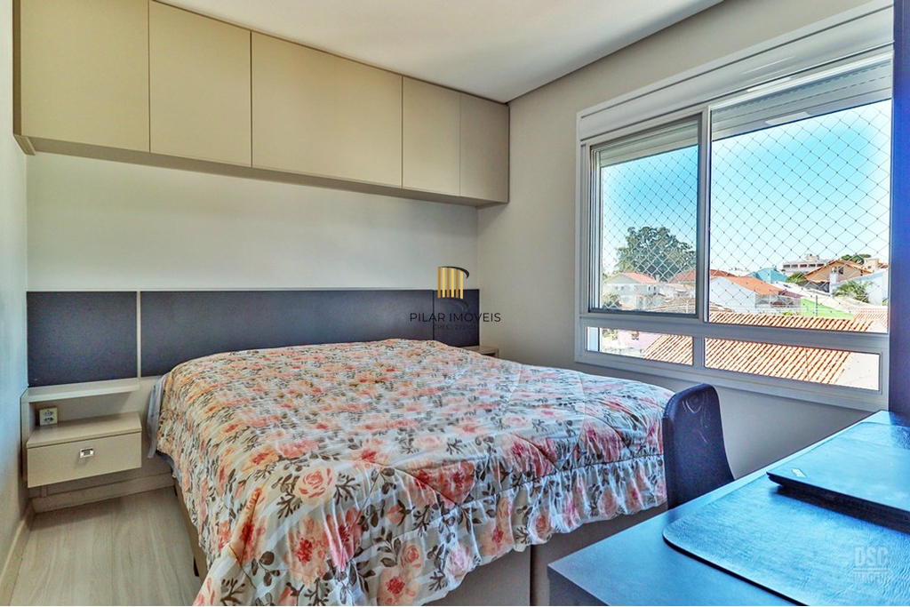 Apartamento 2 dormitórios no bairro Vila Ipiranga